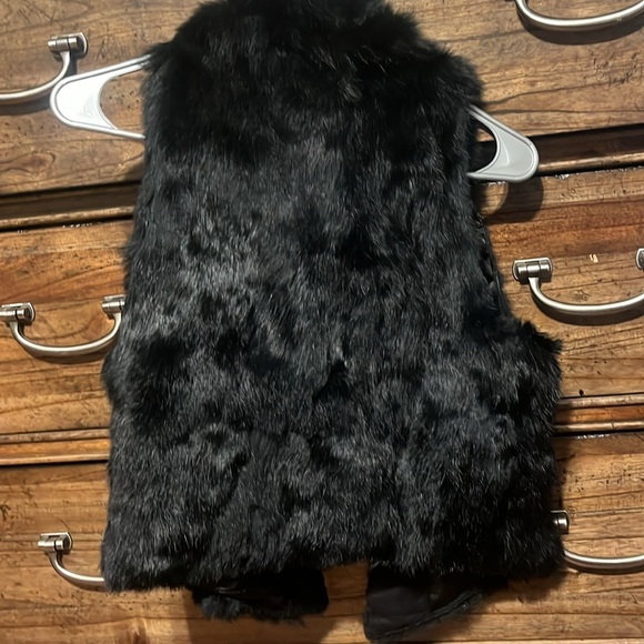 Rabbit fur vest - Picture 5 of 11